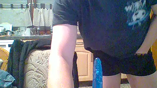 tommy3300 online show from November 15, 2025, 4:10 am