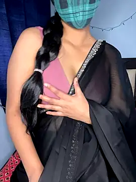 Cute Marina online show from January 7, 2026, 6:49 am