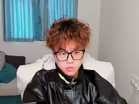 L1kuto online show from October 24, 2025, 8:22 am