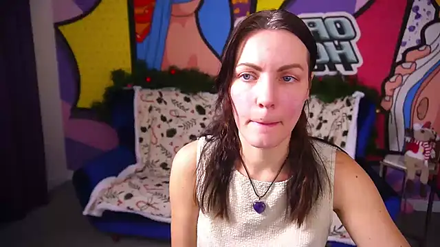 SofieMoons online show from December 19, 2025, 1:40 pm