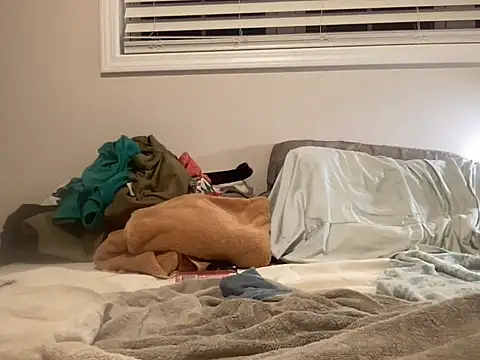 andrenoma427 online show from October 22, 2025, 9:42 am