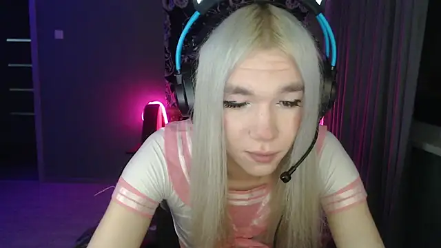 stiff boys online show from November 28, 2025, 6:54 pm