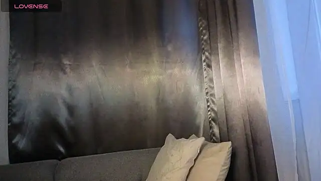 Biancka  online show from March 12, 2026, 4:40 am