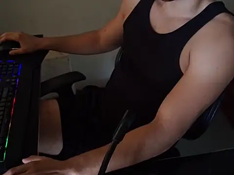 Easybooy1010 online show from January 15, 2026, 8:34 pm