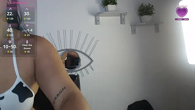 Juanita angell online show from November 29, 2025, 11:13 am