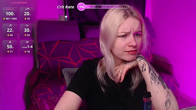 CherryNight6 online show from May 11, 2026, 9:01 pm