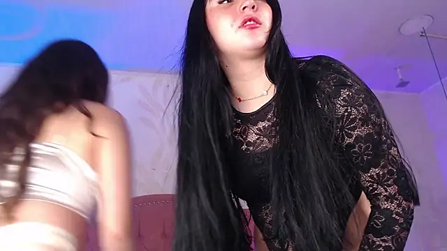 Emmy Palacios online show from December 20, 2025, 11:50 am