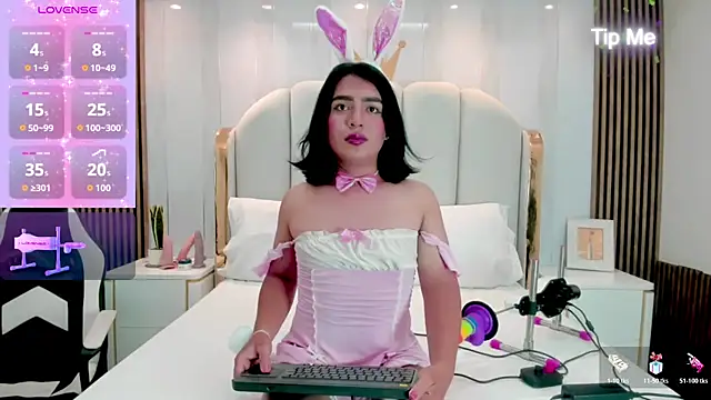 SweetKata  online show from October 25, 2025, 7:19 pm