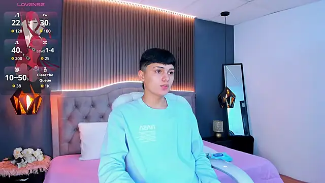 Snapshot of Maxii18_ chatting on October 29, 2025, 6:42 pm Maxii18 online show from October 29, 2025, 6:42 pm