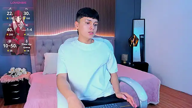 Snapshot of Maxii18_ chatting on November 1, 2025, 6:54 pm Maxii18 online show from November 1, 2025, 6:54 pm