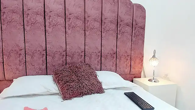 Snapshot of Videl_Star chatting on October 28, 2025, 11:36 am Videl Star online show from October 28, 2025, 11:36 am