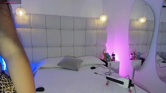 Snapshot of Videl_Star chatting on December 22, 2025, 7:33 pm Videl Star online show from December 22, 2025, 7:33 pm