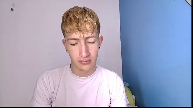 Erick Taylor3 online show from April 16, 2026, 7:47 pm