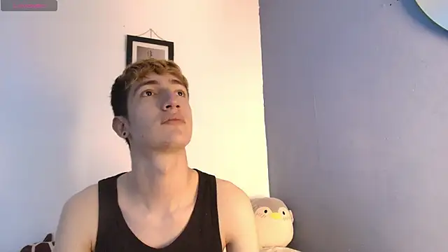 Snapshot of Erick_Taylor3 chatting on July 11, 2026, 8:44 pm Erick Taylor3 online show from July 11, 2026, 8:44 pm