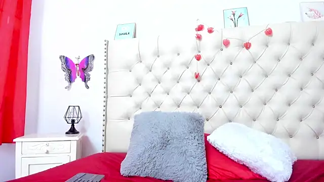 celena wonder online show from November 20, 2025, 7:24 pm