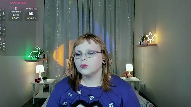 LottieReed online show from October 31, 2025, 5:03 pm