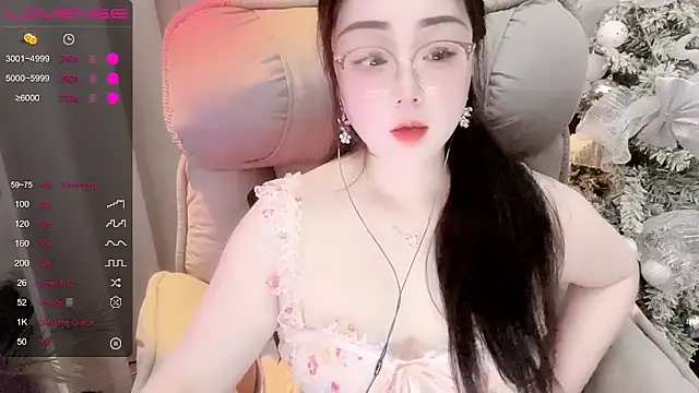 Monica-666888- online show from May 17, 2026, 4:47 pm