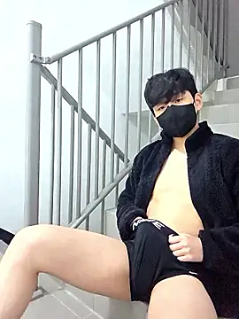 yanonam online show from January 13, 2026, 5:51 pm