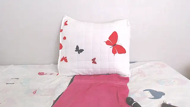 CocoCaramel-X online show from January 14, 2026, 5:02 am