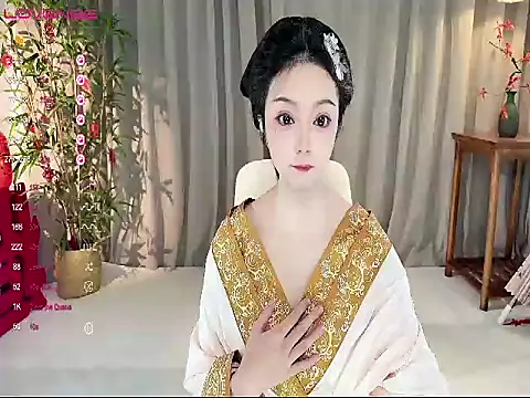 Snapshot of LuckyGirl_GeGe chatting on October 27, 2025, 8:07 am LuckyGirl GeGe online show from October 27, 2025, 8:07 am