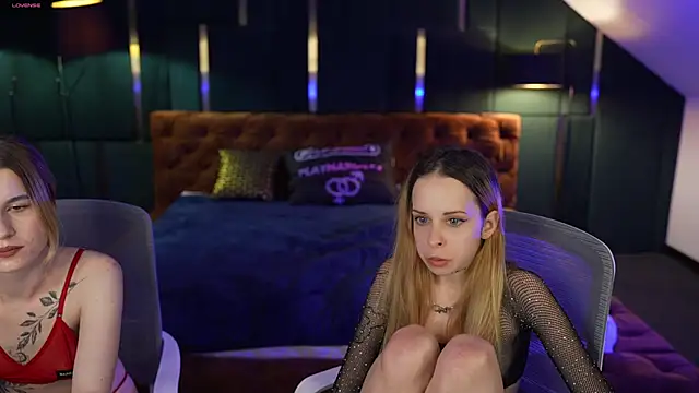 Lila Anderson online show from December 4, 2025, 10:18 pm