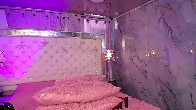 Melissa-roberts online show from February 14, 2026, 1:41 pm