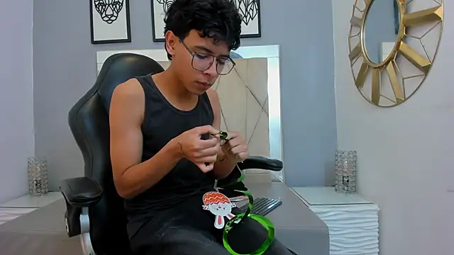 adams bobby online show from April 4, 2026, 11:08 am