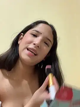 Snapshot of AikoStar chatting on October 29, 2025, 5:10 am AikoStar online show from October 29, 2025, 5:10 am