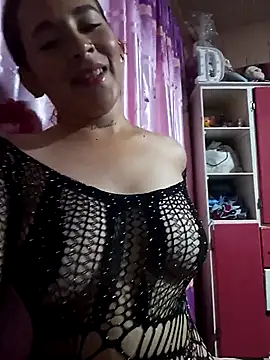 Valentinass20 online show from November 14, 2025, 1:59 am