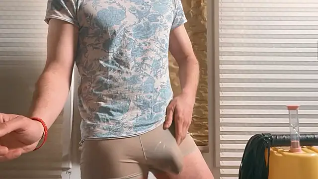 DeepEyePuppy online show from February 1, 2026, 7:56 pm