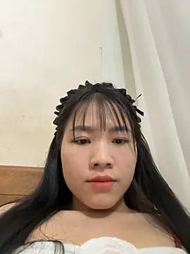 Ruby 68 online show from December 3, 2025, 11:52 am