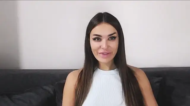 velvetveyraX online show from November 11, 2025, 4:29 pm