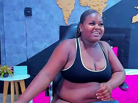 Snapshot of Naomi_klein_ chatting on October 27, 2025, 6:12 pm Naomi klein  online show from October 27, 2025, 6:12 pm