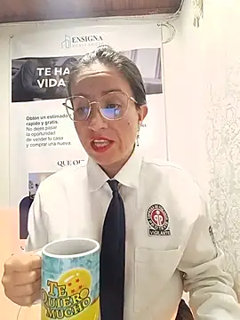 Valentina--1 online show from May 20, 2026, 10:10 am