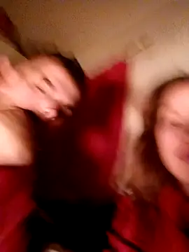 Snapshot of dulcessecretos chatting on November 25, 2025, 9:48 pm dulcessecretos online show from November 25, 2025, 9:48 pm