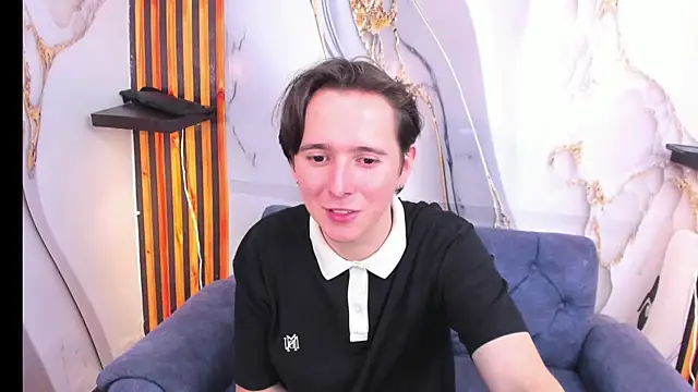 Snapshot of Aaron_LatinMen chatting on October 26, 2025, 6:36 pm Aaron LatinMen online show from October 26, 2025, 6:36 pm