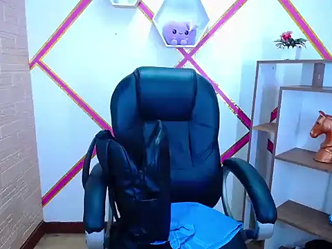 Snapshot of Keith_Amara chatting on October 24, 2025, 6:04 pm Keith Amara online show from October 24, 2025, 6:04 pm