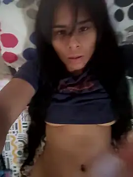 Snapshot of NikolRose chatting on January 18, 2026, 7:28 pm NikolRose online show from January 18, 2026, 7:28 pm