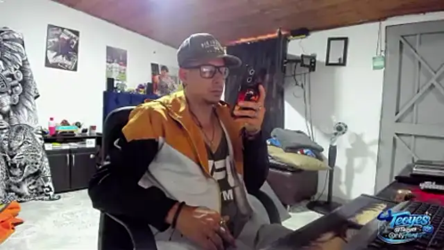 Malek Ivonny online show from March 18, 2026, 4:32 pm