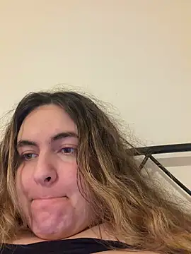 Snapshot of SINAQUEEN chatting on November 2, 2025, 9:44 am SINAQUEEN online show from November 2, 2025, 9:44 am