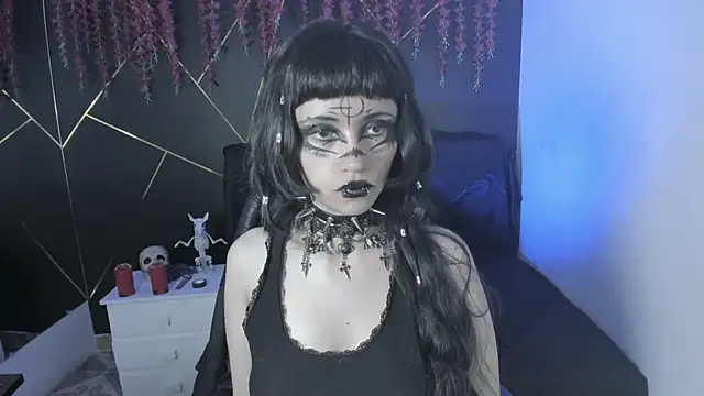 Yueeclipsa online show from October 31, 2025, 3:29 am