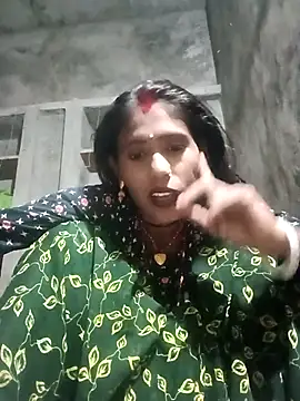 QRANSEXI online show from November 6, 2025, 3:24 pm