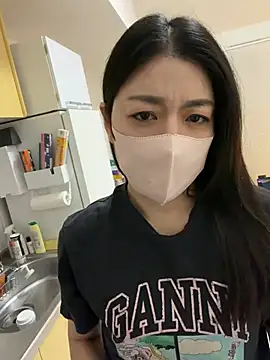 akimix xoxo online show from April 5, 2026, 11:51 am