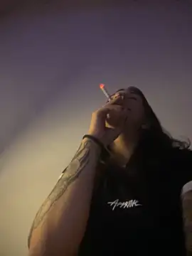 Hannahinfame online show from November 8, 2025, 11:21 am