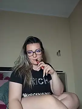 Snapshot of Gabrielaalialiali chatting on June 2, 2026, 9:17 pm Gabrielaalialiali online show from June 2, 2026, 9:17 pm