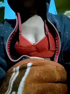 Poonam12A online show from November 29, 2025, 10:35 pm