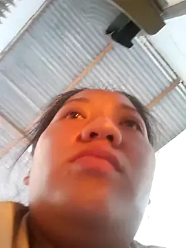 Snapshot of Birlin_mai chatting on November 4, 2025, 3:27 am Birlin mai online show from November 4, 2025, 3:27 am