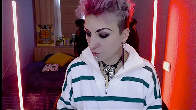 Snapshot of Sweet-n-Strong chatting on January 17, 2026, 6:51 am Sweet-n-Strong online show from January 17, 2026, 6:51 am