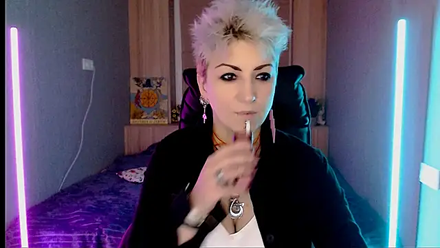 Snapshot of Sweet-n-Strong chatting on February 14, 2026, 3:53 pm Sweet-n-Strong online show from February 14, 2026, 3:53 pm