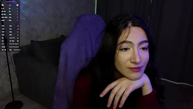 Mulan Lo online show from April 7, 2026, 10:05 am